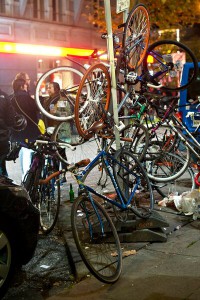 Fahrradkunst auf der Reeperbahn, Foto: Marie-Theres Müller